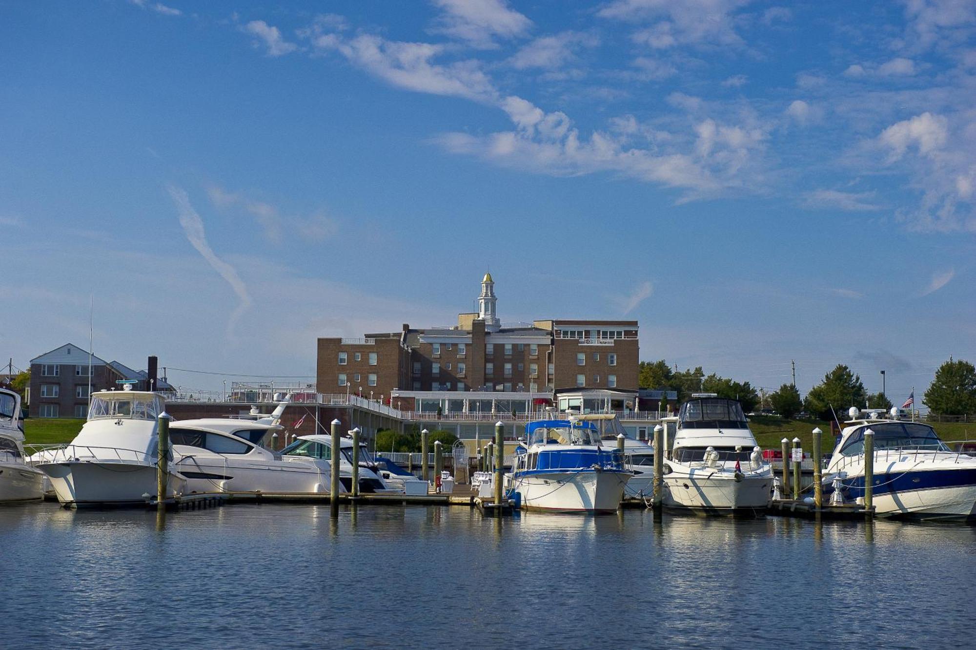 Molly Pitcher Inn Red Bank Exterior foto
